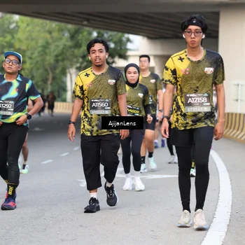 Runner Photo 6464104