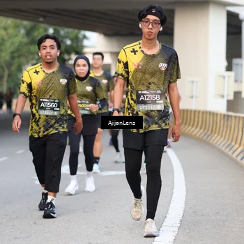 Runner Photo 6464114