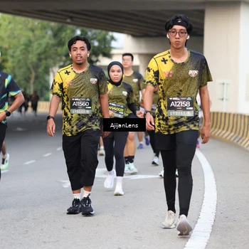 Runner Photo 6464115