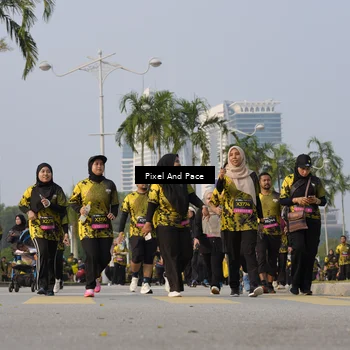 Runner Photo 6464132