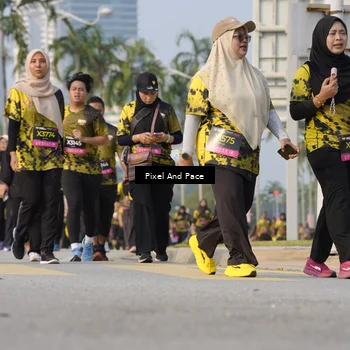 Runner Photo 6464135