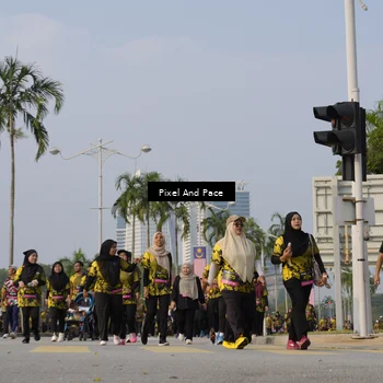 Runner Photo 6464151