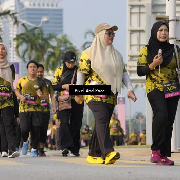 Runner Photo 6464162