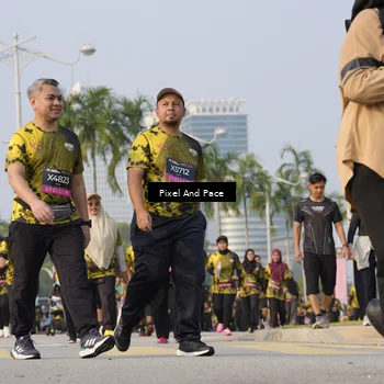 Runner Photo 6464184