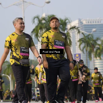 Runner Photo 6464191