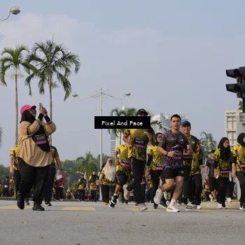 Runner Photo 6464244