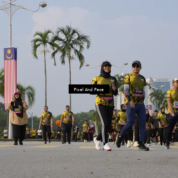 Runner Photo 6464249