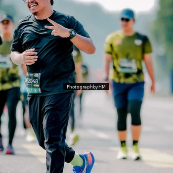 Runner Photo 6464295