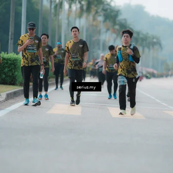 Runner Photo 6464312