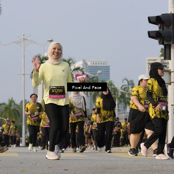 Runner Photo 6464319
