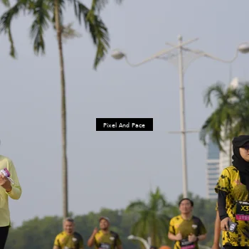 Runner Photo 6464334