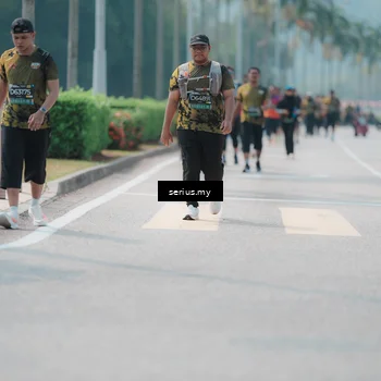 Runner Photo 6464335