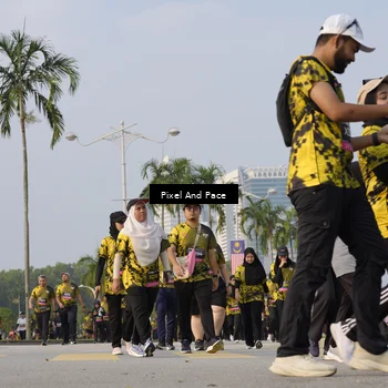 Runner Photo 6464350