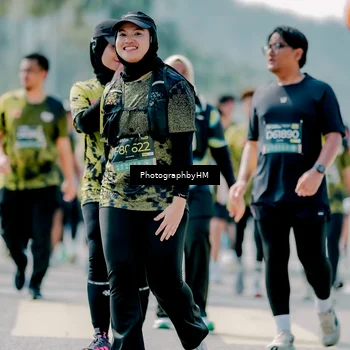 Runner Photo 6464355
