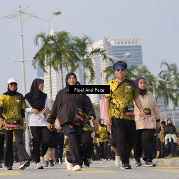 Runner Photo 6464393