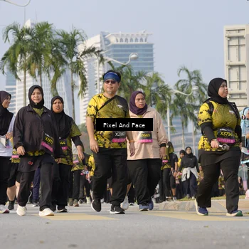 Runner Photo 6464422