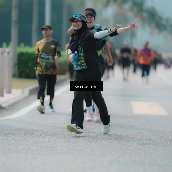 Runner Photo 6464444