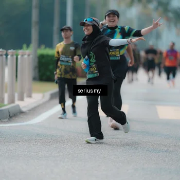 Runner Photo 6464455