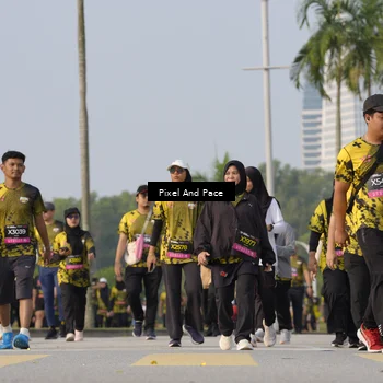 Runner Photo 6464458