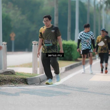 Runner Photo 6464494