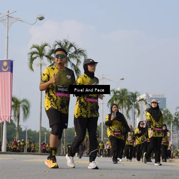 Runner Photo 6464575
