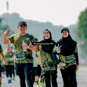 Runner Photo 6464638