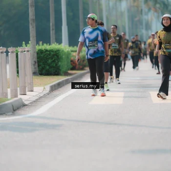 Runner Photo 6464643
