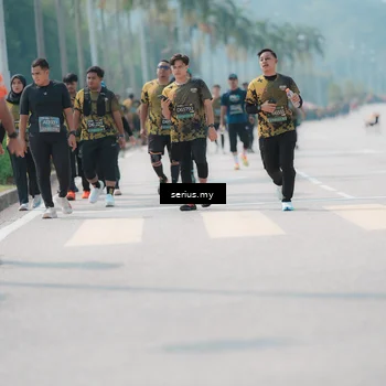 Runner Photo 6464794
