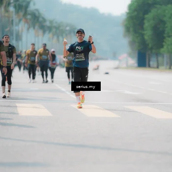 Runner Photo 6464846