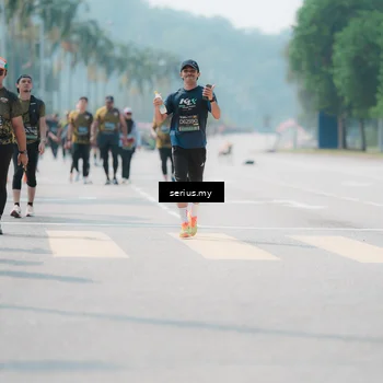 Runner Photo 6464861