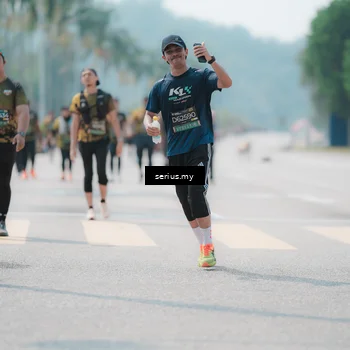 Runner Photo 6464879