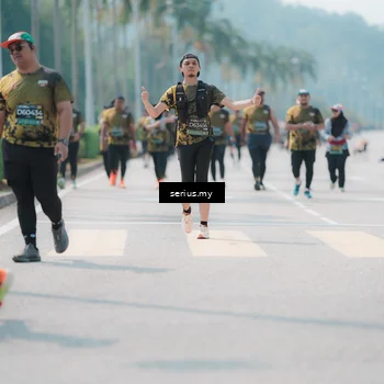 Runner Photo 6464900