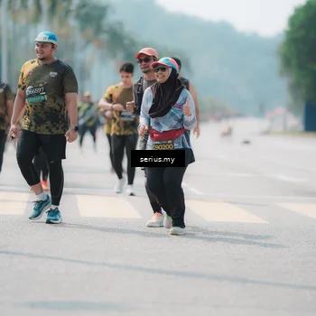 Runner Photo 6464915