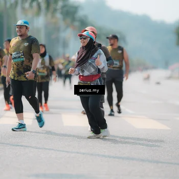 Runner Photo 6464928