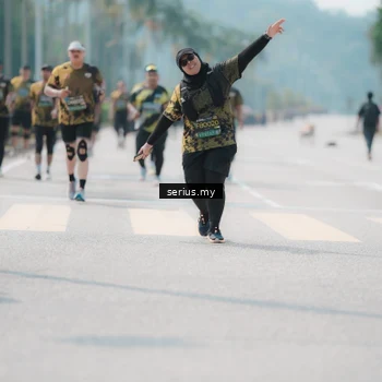 Runner Photo 6465004