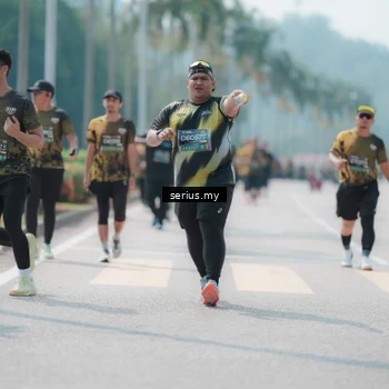 Runner Photo 6465012