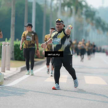 Runner Photo 6465025