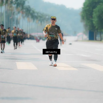 Runner Photo 6465043