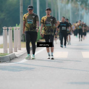 Runner Photo 6465053
