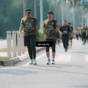 Runner Photo 6465059