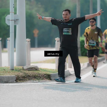 Runner Photo 6465095