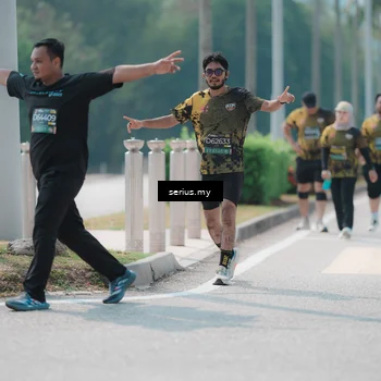 Runner Photo 6465100