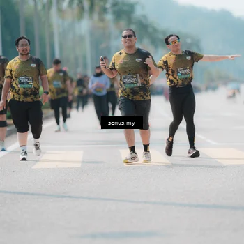 Runner Photo 6465151