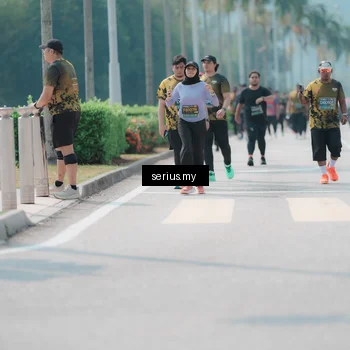 Runner Photo 6465215