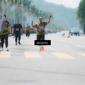 Runner Photo 6465240