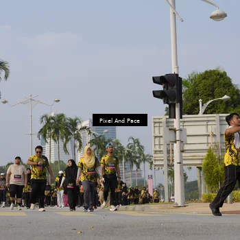 Runner Photo 6465245