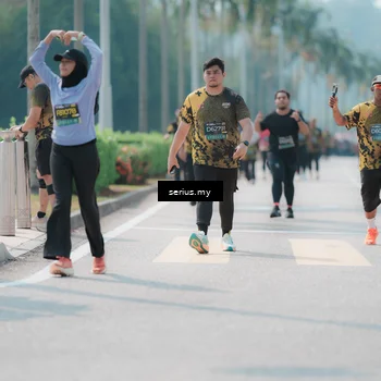 Runner Photo 6465259