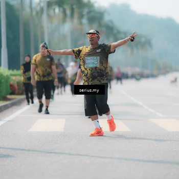 Runner Photo 6465324