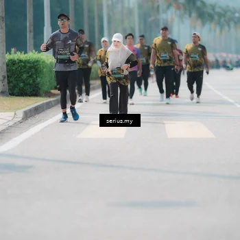 Runner Photo 6465375