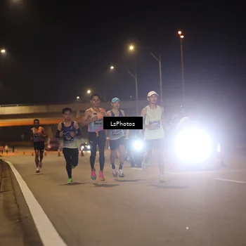 Runner Photo 6465378